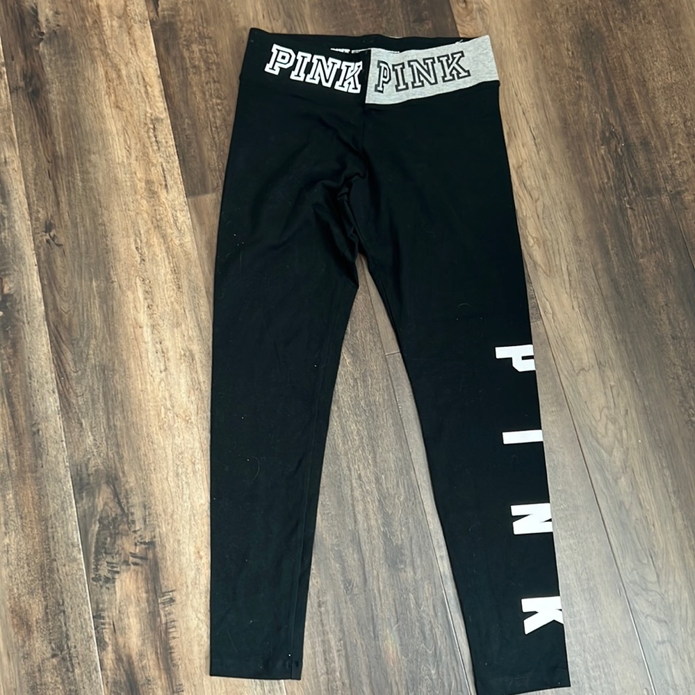 Pink yoga leggings size M
